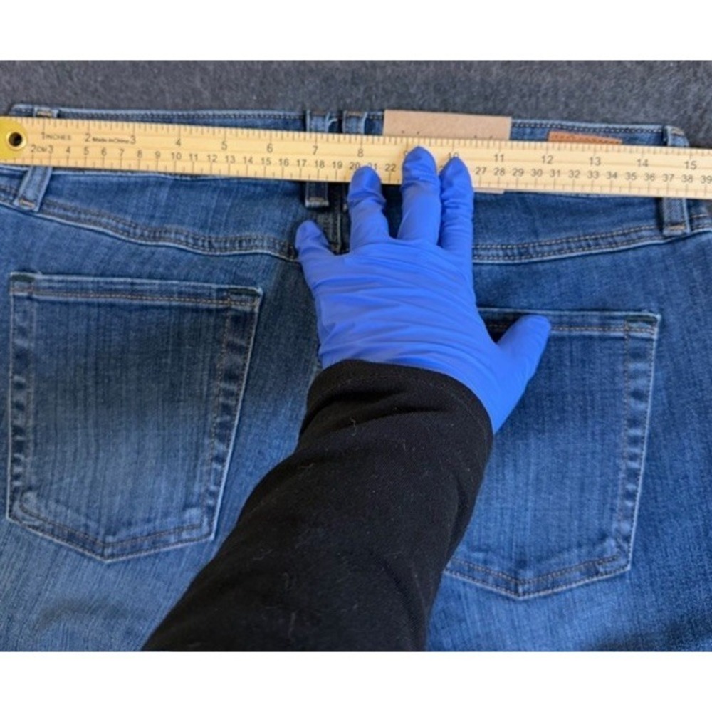 L.L.Bean BeanFlex Skinny Leg Jeans Wmns 12 MT Tall Favorite Fit Stonewashed NWT - Picture 3 of 14